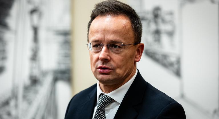 Szijjártó Péter bejelentette: indul a mentőakció a Közel-Keleten rekedt magyarokért