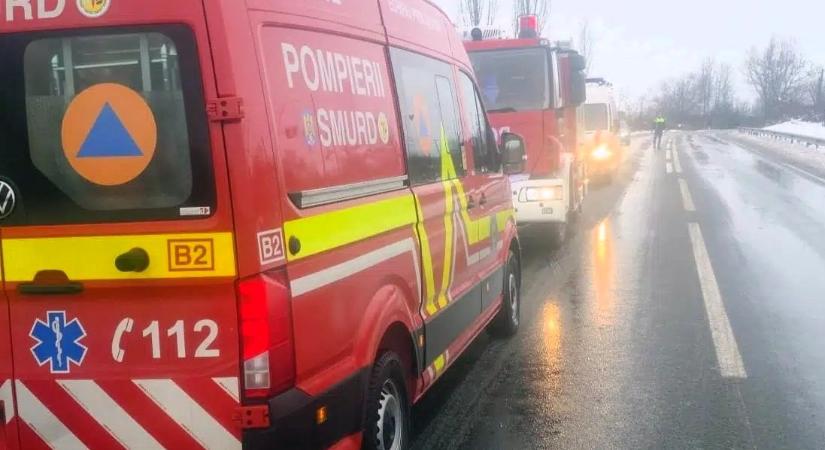 Láncbaleset: tizennégy autó ütközött össze a sűrű ködben (VIDEÓ)