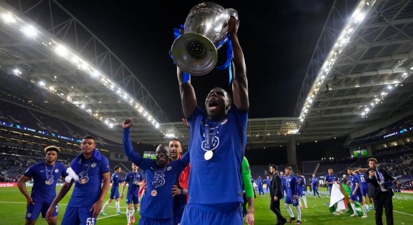 Átigazolások: az emírségekbe szerződött a BL-győztes hátvéd!