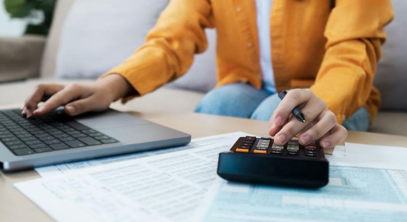 40 helyett 45 százalék: A plusz kedvezmény, ami az átalányadózóknak jár