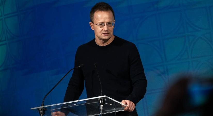 Szijjártó Péter: Elindult az első mentesítő járat Jordániába