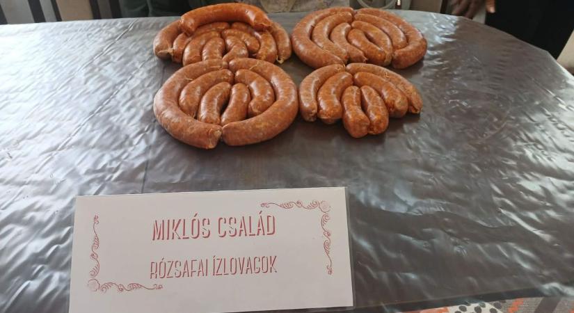 Kolbászillat és rétesnyújtás – sikerrel debütált az I. Kolbász-Konferencia Vásárosbécen