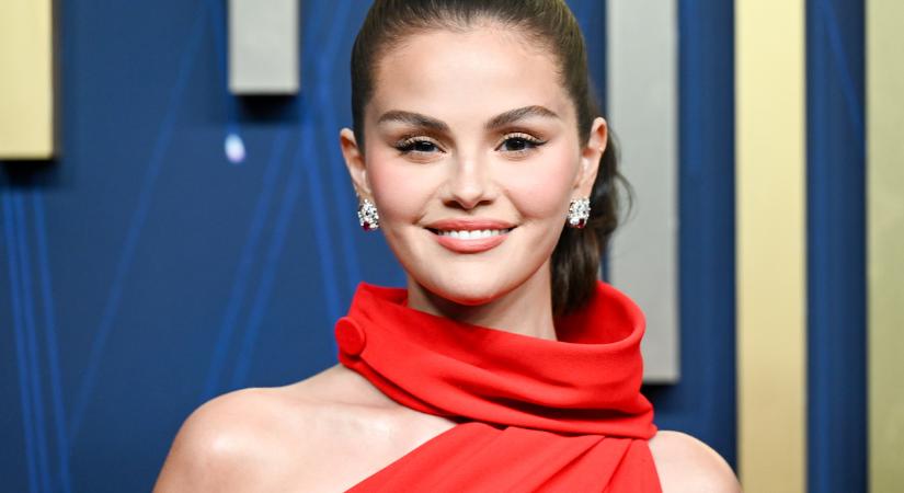 Megédesítik a tavaszt Selena Gomez gumicukorkörmei: egyszerűen cuki!