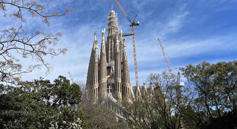 Több mint 80 éve pénzelik, de még mindig nem látni, hol a vége