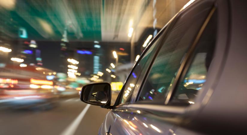 Új kötelező tartozéka lesz az autóknak júliustól