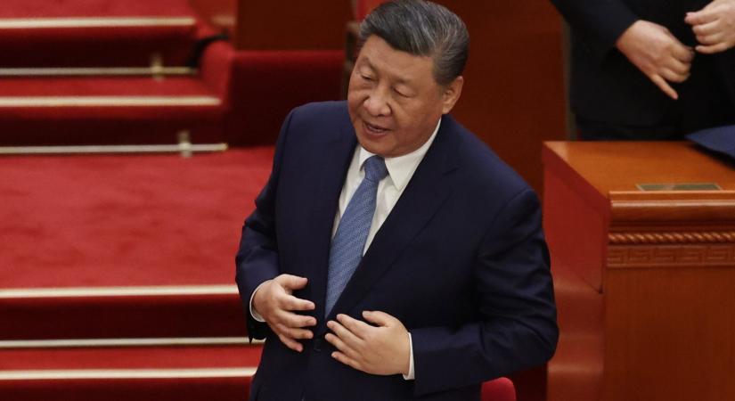 Mao korát idéző folyamatok zajlanak Kínában