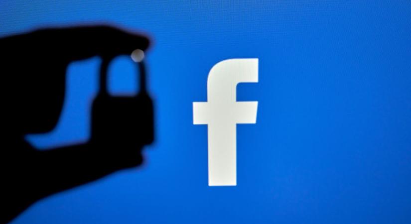 Ajjaj, leállt a Facebook szervere!