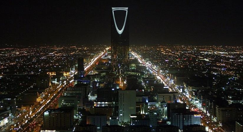 Döbbenetes luxus Rijádban: így él Cristiano Ronaldo Szaúd-Arábiában