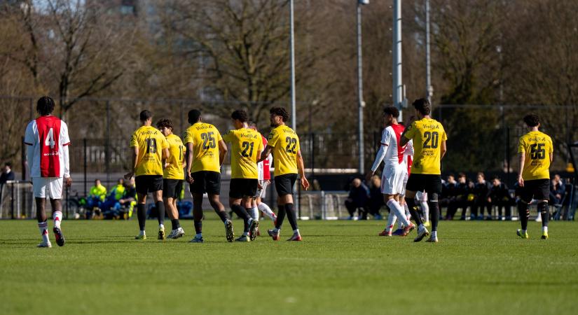 Megvan a 17 éves magyar tehetség első felnőtt meccse Hollandiában