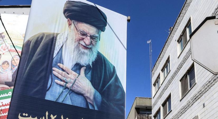 Azt rebesgetik, ő lehet az utódja a meggyilkolt iráni felső vezetőnek