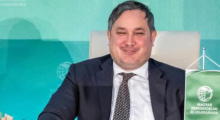 A minisztérium szerint Nagy Mártonék "kötetlen beszélgetést" terveztek Ausztriában, ezt az élményt zúzta porrá az újságírók megjelenése