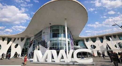 MWC 2026: Kevesebb telefon, több identitás – így talált vissza a karakteréhez az okostelefon