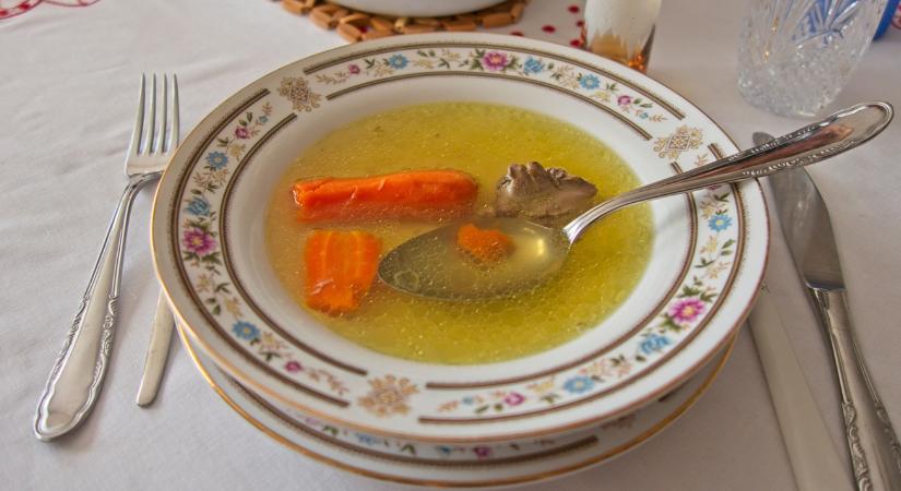 Erős állítások egy természetgyógyásztól: megbetegít a modern konyha, meggyógyít a paraszti étrend? VIDEÓ