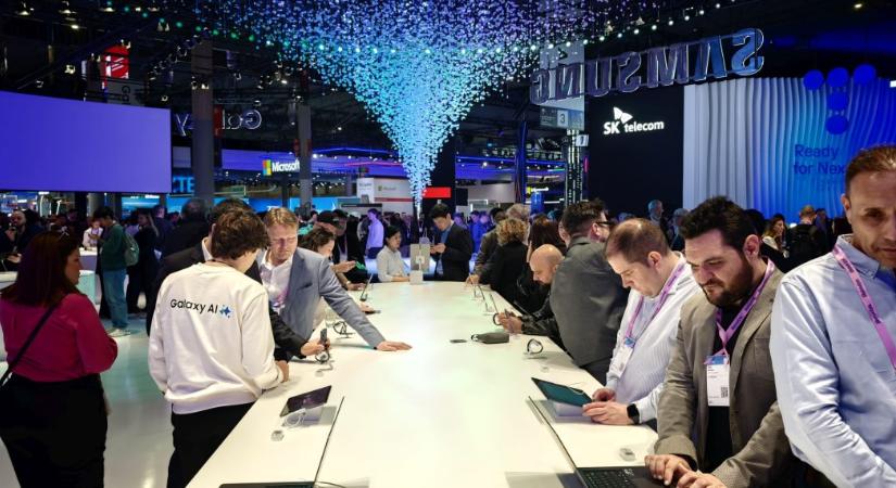 A Samsung AI ökoszisztémát villantott az MWC-n