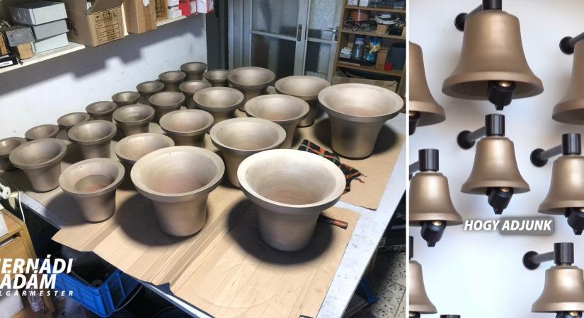 Neveket keresnek az esztergomi Városháza új harangjainak