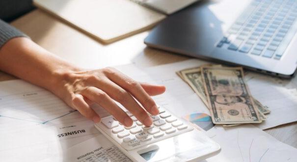 Bérszámfejtés kiszervezése: biztonság, hatékonyság, megfelelés