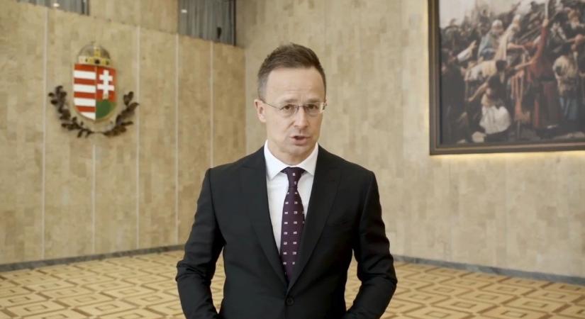 Szijjártó Péter Vlagyimir Putyinnal tárgyal, rendeződhet a két magyar hadifogoly ügye