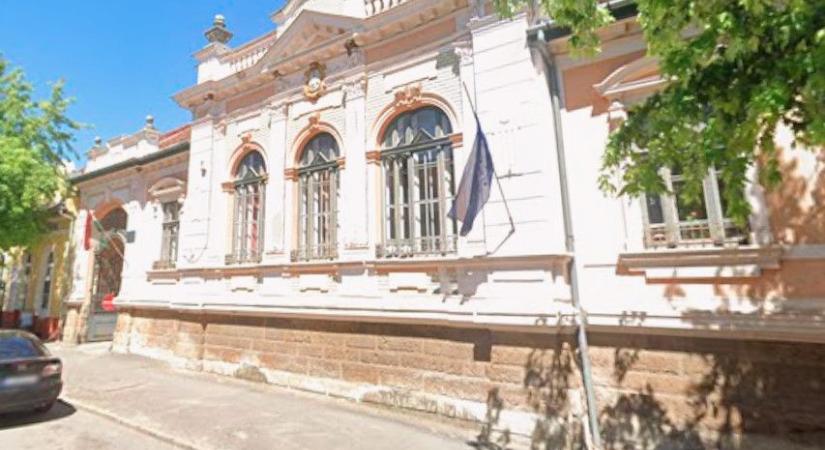 Helyi cég újíthatja fel a szerencsi hivatalt