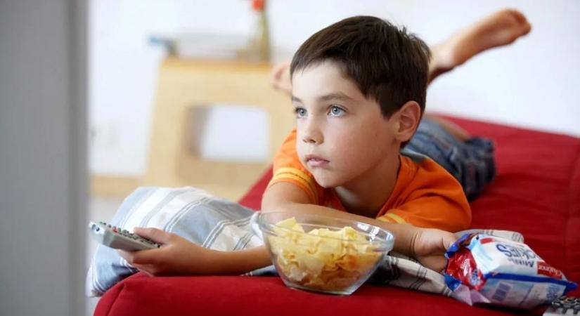 Ha így eteti gyerekét, súlyos gondot okozhat vele