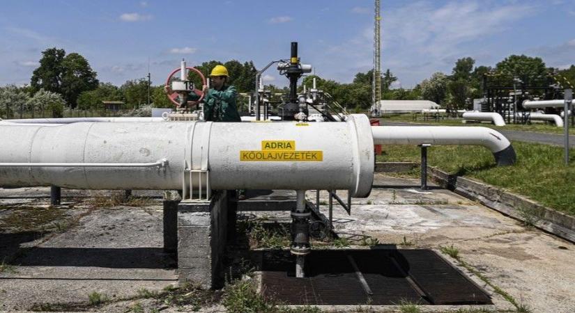 Olcsóbban jöhetne az olaj Horvátországból, mint a Barátság-vezetéken