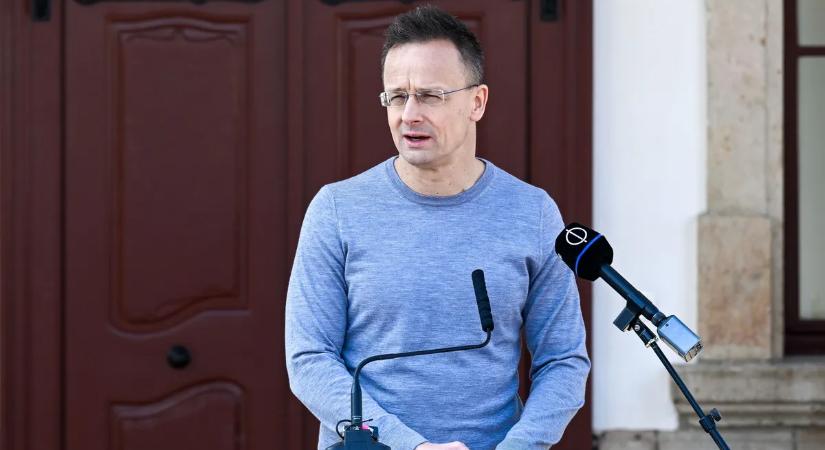 Szijjártó Péter élőben jelentkezett be Moszkvából