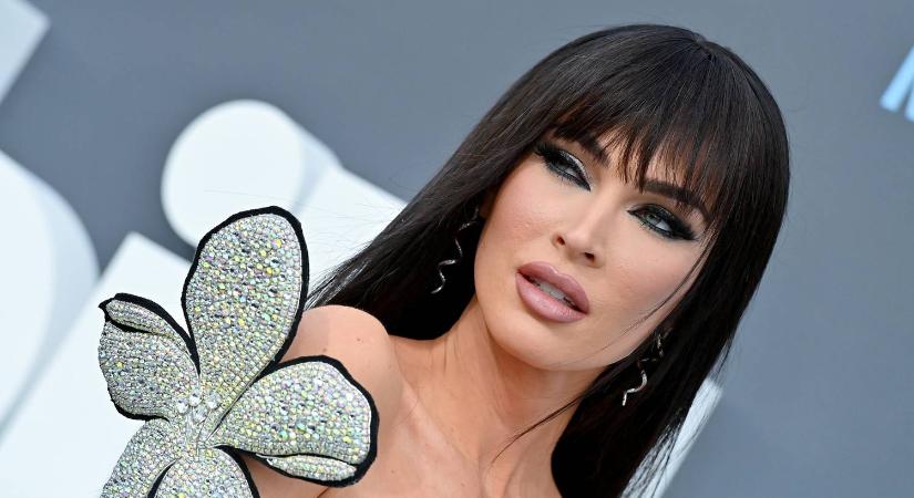 Vad összeesküvés-elmélet terjed Megan Foxról, a színésznő reagált a szürreális vádakra