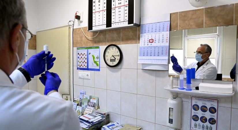 Sokkal több lakos jut egy háziorvosra Budapesten, mint 2018-ban, hiába csökkent a lakosság