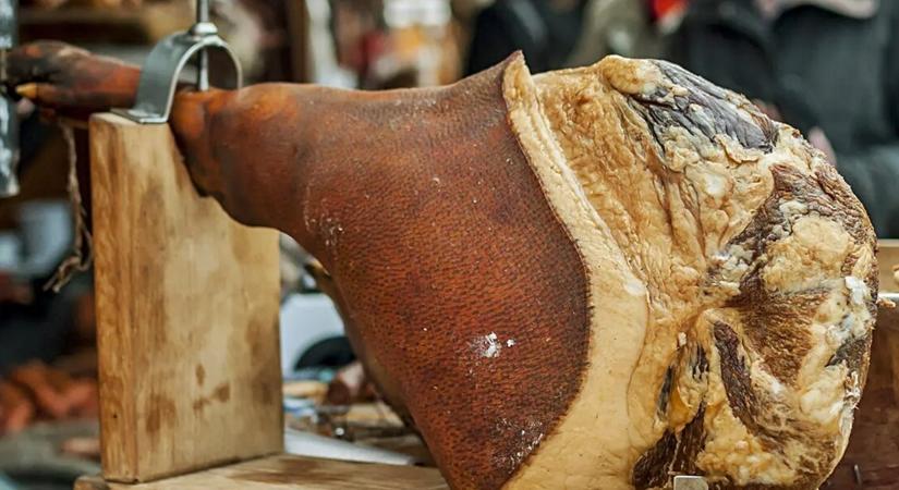 Hiába a béremelés, a magyarok mégis félnek a húsvéttól? Megszólaltak a hentesek a sonkaárakról