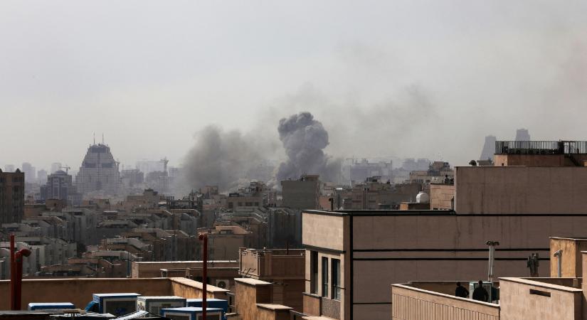 Az Egyesült Államok iráni fejlesztésű katonai drónokkal is támadja Iránt