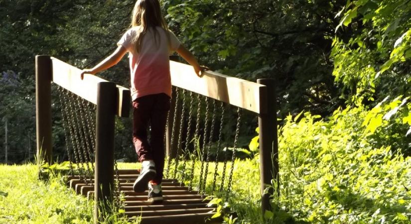 Játszóteret építenél a kertbe a gyerekeknek? Íme, néhány érdekes és aranyos példa