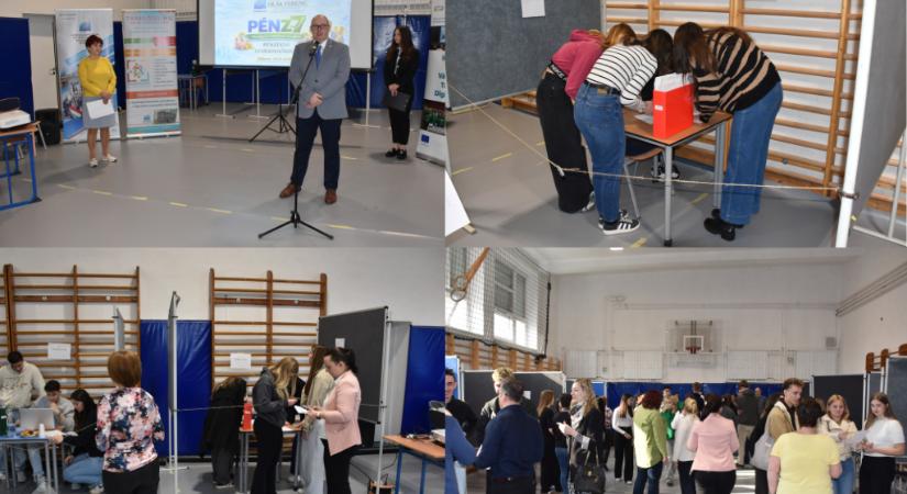 Pénz hét a Deákban