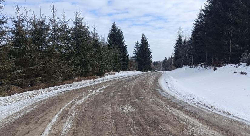 Folytatódik az A8-as autópálya építésének előkészítése Hargita megyében