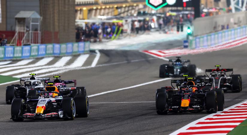 Új korszak a Forma-1-ben, a Ferrari felér a csúcsra?