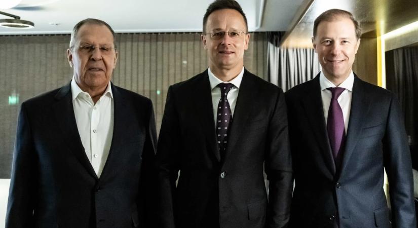 Kiderült, hogy miért utazott Szijjártó Péter Moszkvába
