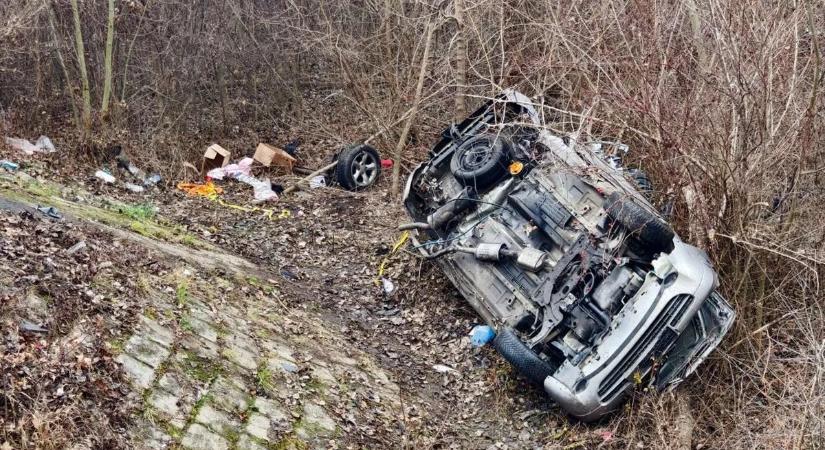 Halálos baleset a 8-as főúton: gyorshajtás miatt halt meg az utas