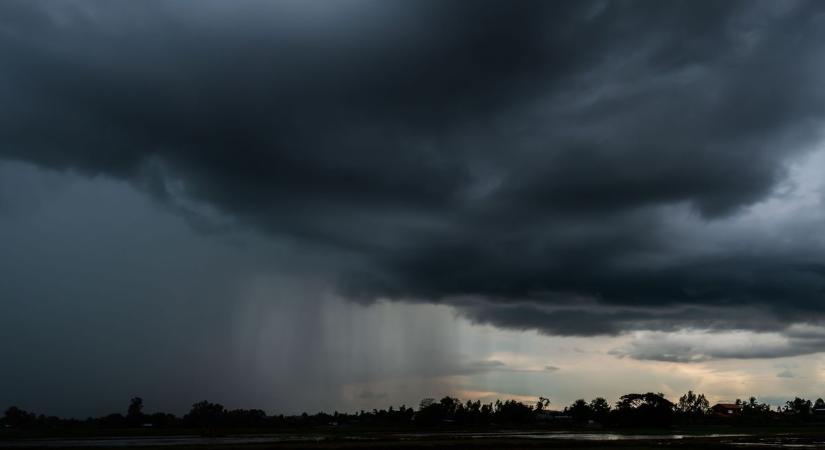 Bármikor lecsaphat a jégeső, figyelmeztetések és riasztások vannak érvényben