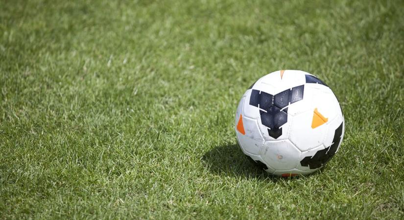 Gerincen taposta 15 éves ellenfelét, 15 hónapos eltiltást kapott a szabadszentkirályi focista