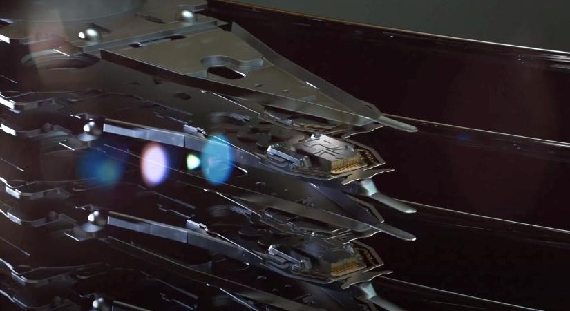 100 TB-os HDD-k felé vezető alapot prezentált a Seagate