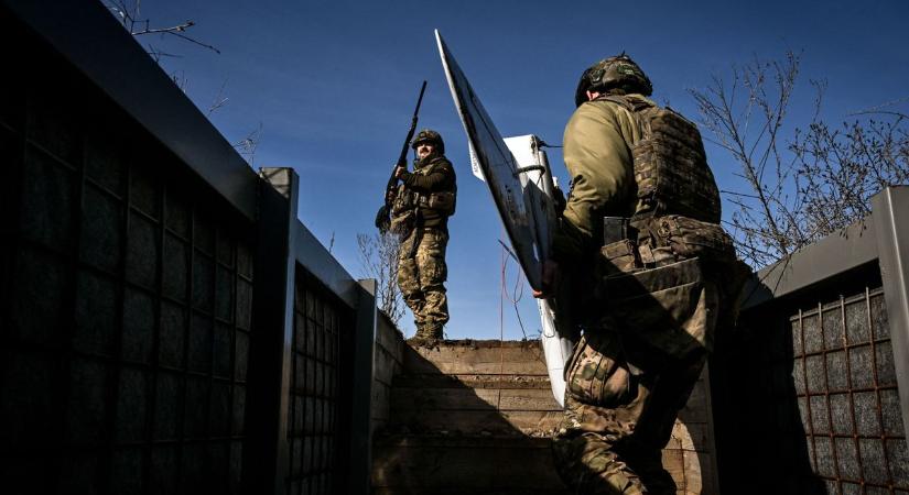 Rémálom Kárpátalján, egy földön vonszolt férfi a kényszersorozás újabb áldozata