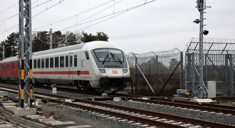 Változott a menetrend: hamarabb indul a személyszállítás a Budapest–Belgrád-vasútvonalon
