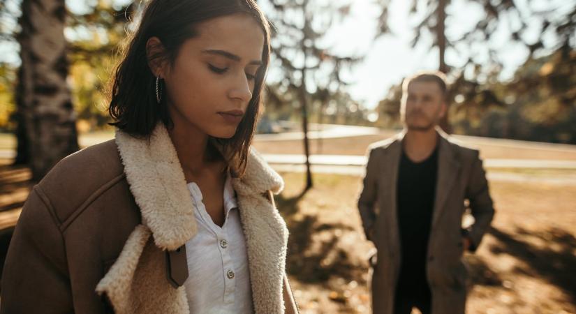 5 vészjósló jel, hogy nem érzed magad egyenrangúnak a párkapcsolatodban