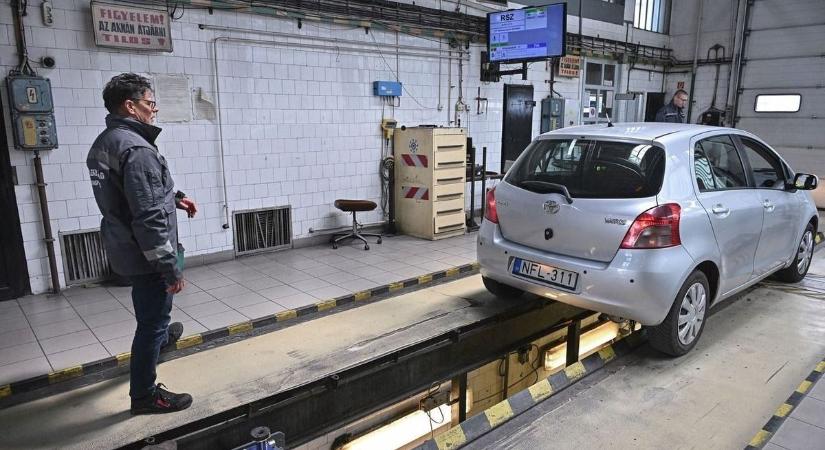 Ezen az apróságon is elbukhat a műszaki vizsgád – rengeteg autóst ér váratlanul!
