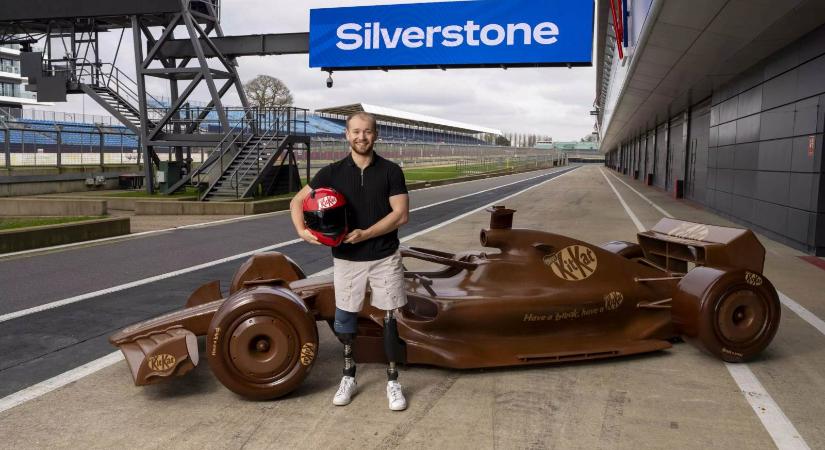 Igazi csemege a legújabb Forma-1-es autó