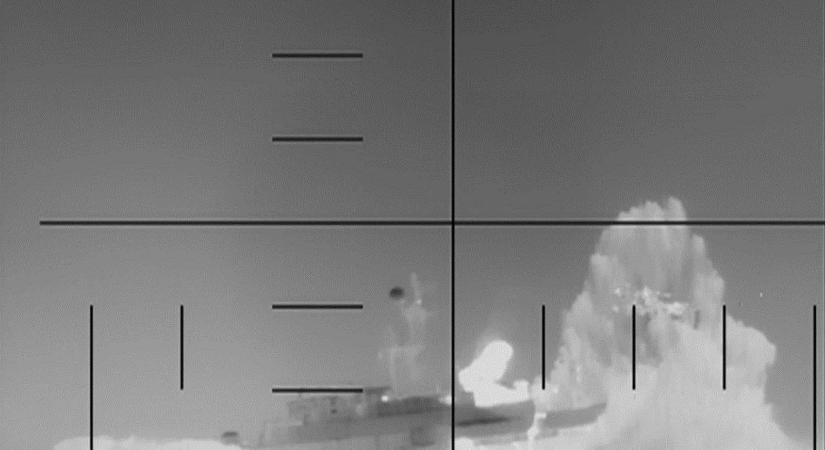 Amerikai tengeralattjáró süllyesztett el egy iráni hadihajót Srí Lanka partjainál