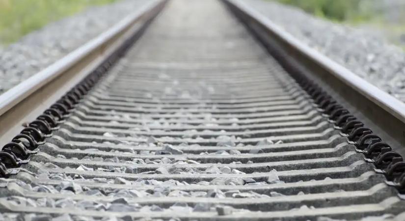 Algyő és Hódmezővásárhely között nem járnak a vonatok