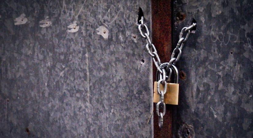 Drogkereskedelem miatt bezártak egy budapesti szórakozóhelyet – videó