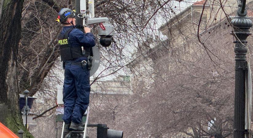 Több mint négyszázmillióból fejlesztik a belügy arcképfelismerő alkalmazását