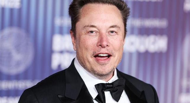Magyarországon is Elon Musk segítené ki a Telekomot