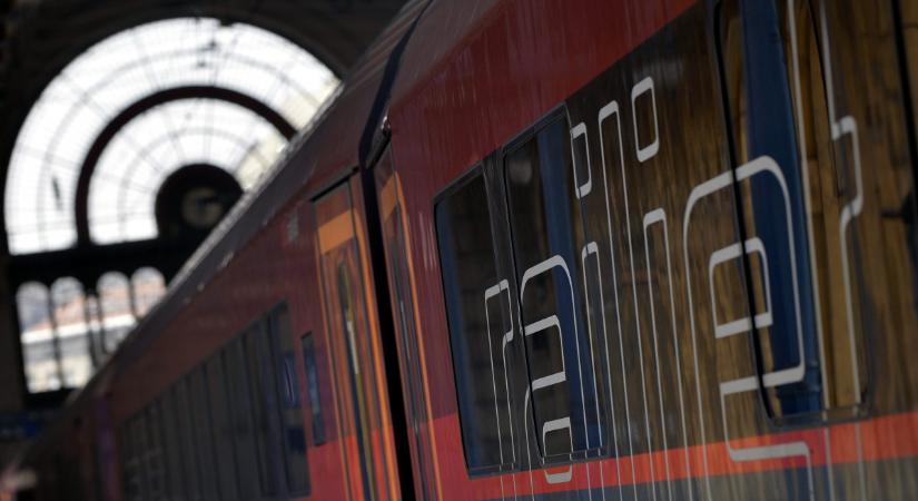 Fennakadások a vasúti közlekedésben