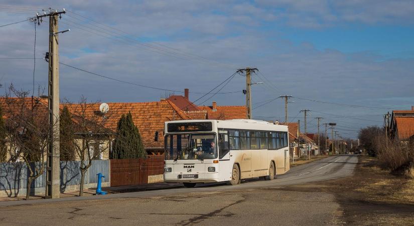 Megint a magyarokon röhög a fél világ, amit a hazai buszon fotóztak az kiveri a biztosítékot